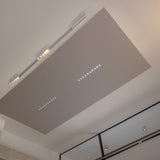 Detailaufnahme Akustikwerke Deckensegel mit Beleuchtung Lighting – Motivdetail, Textur und Oberfläche