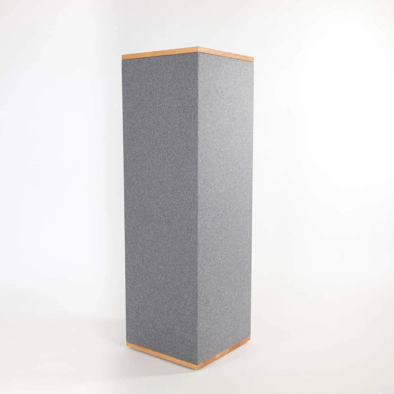 Akustikwerke Akustiksäule aus Buchenholz – Schallabsorber für optimale Raumakustik